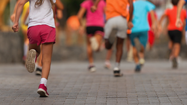 runningchildrenyoungathletesruninakidsrunracerunning