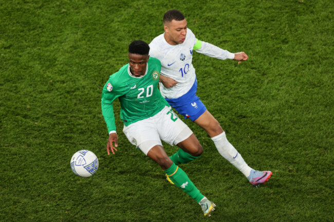 chiedozie-ogbene-with-kylian-mbappe