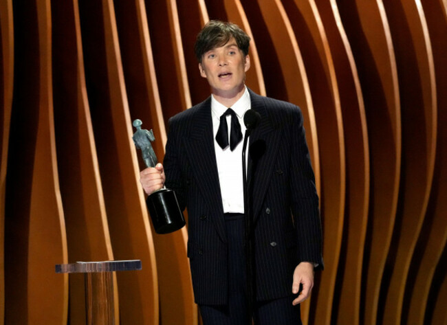cillian-murphy-accepts-the-award-for-outstanding-performance-by-a-male-actor-in-a-leading-role-for-oppenheimer-during-the-30th-annual-screen-actors-guild-awards-on-saturday-feb-24-2024-at-the-sh