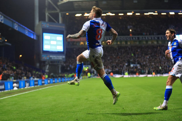 blackburn-uk-27th-feb-2024-sammie-szmodics-of-blackburn-rovers-scores-his-sides-first-goal-of-the-match-and-celebrates-during-the-blackburn-rovers-fc-v-newcastle-united-fc-emirates-fa-cup-5th-roun