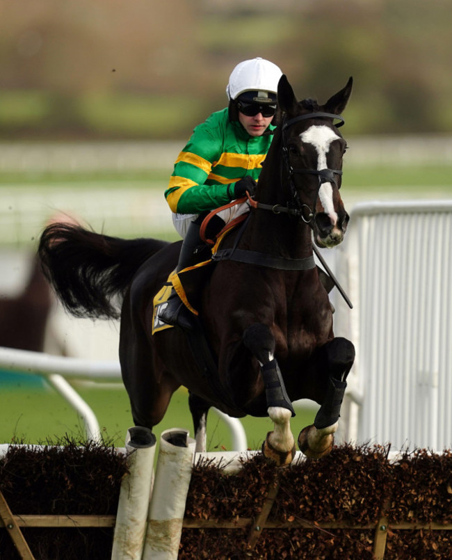 milan-tino-ridden-by-jockey-jonjo-oneill-jr-during-the-jcb-triumph-trial-juvenile-hurdle-during-the-festival-trials-day-at-cheltenham-racecourse-picture-date-saturday-january-27-2024