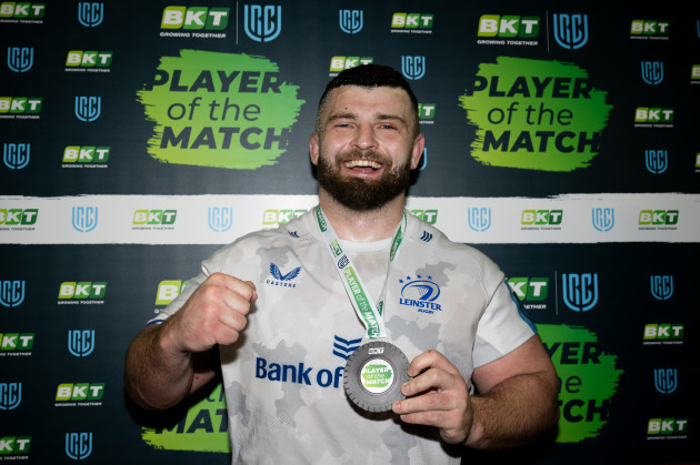 michael-milne-is-awarded-the-bkt-player-of-the-match