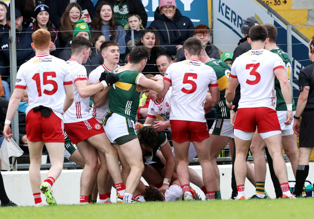 tempers-flair-between-tyrone-and-kerry-players