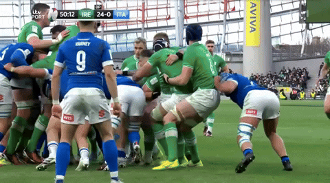 Try v Italy 2 close