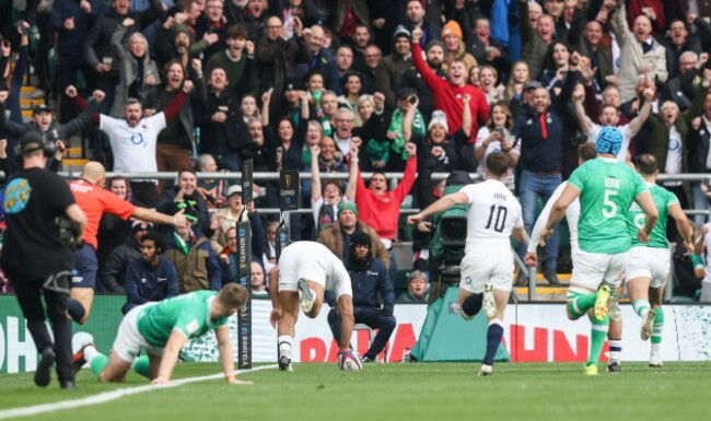 ollie-lawrence-scores-his-sides-opening-try