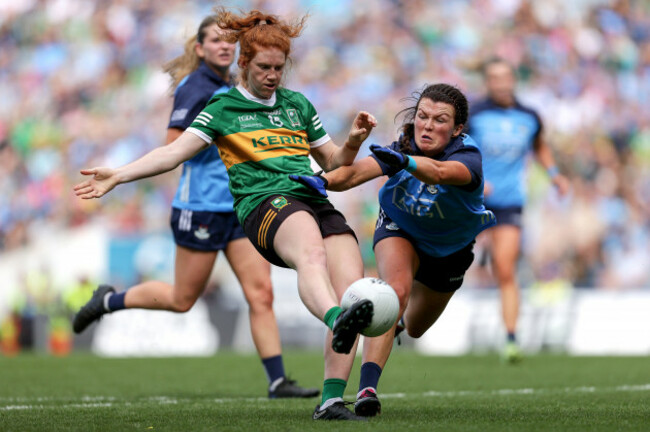 louise-ni-mhuircheartaigh-and-leah-caffrey