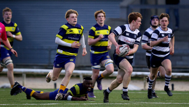 gerard-murtagh-makes-a-break