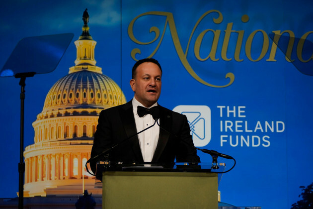 Taoiseach Leo Varadkar habla en la 32ª Gala Nacional de los Fideicomisos de Irlanda en el Museo Nacional de la Construcción en Washington, D.C. durante su visita a nosotros para la foto del día de San Patricio, fecha del miércoles