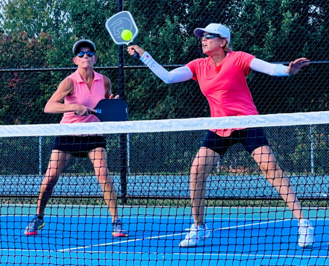 women-playing-pickleball-on-public-courts-in-williamsburg-virginia-sunday-oct-29-2023-ap-photonewsbase