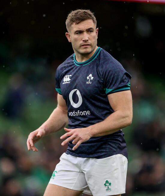 jordan-larmour-during-the-warm-up