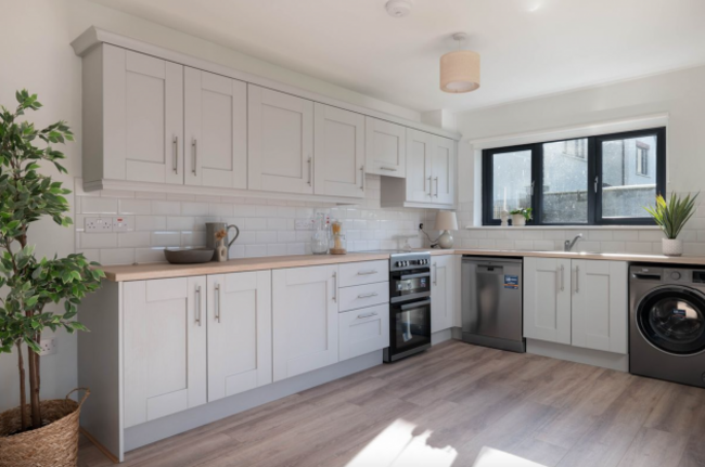 Screenshot 2024-03-25 at 12.02.13