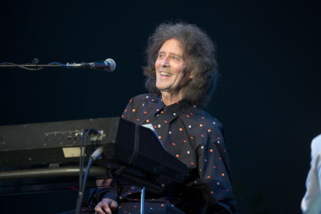 london-england-9th-september-2017-gilbert-osullivan-performs-during-proms-in-the-park-2017-in-hyde-park-on-september-9-2017-london-england-jason-richardson-alamy-live-news