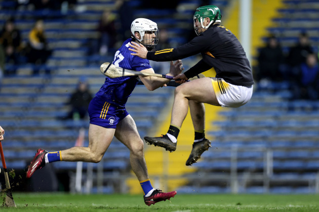 aidan-mccarthy-collides-with-eoin-murphy-after-scoring-his-sides-third-goal