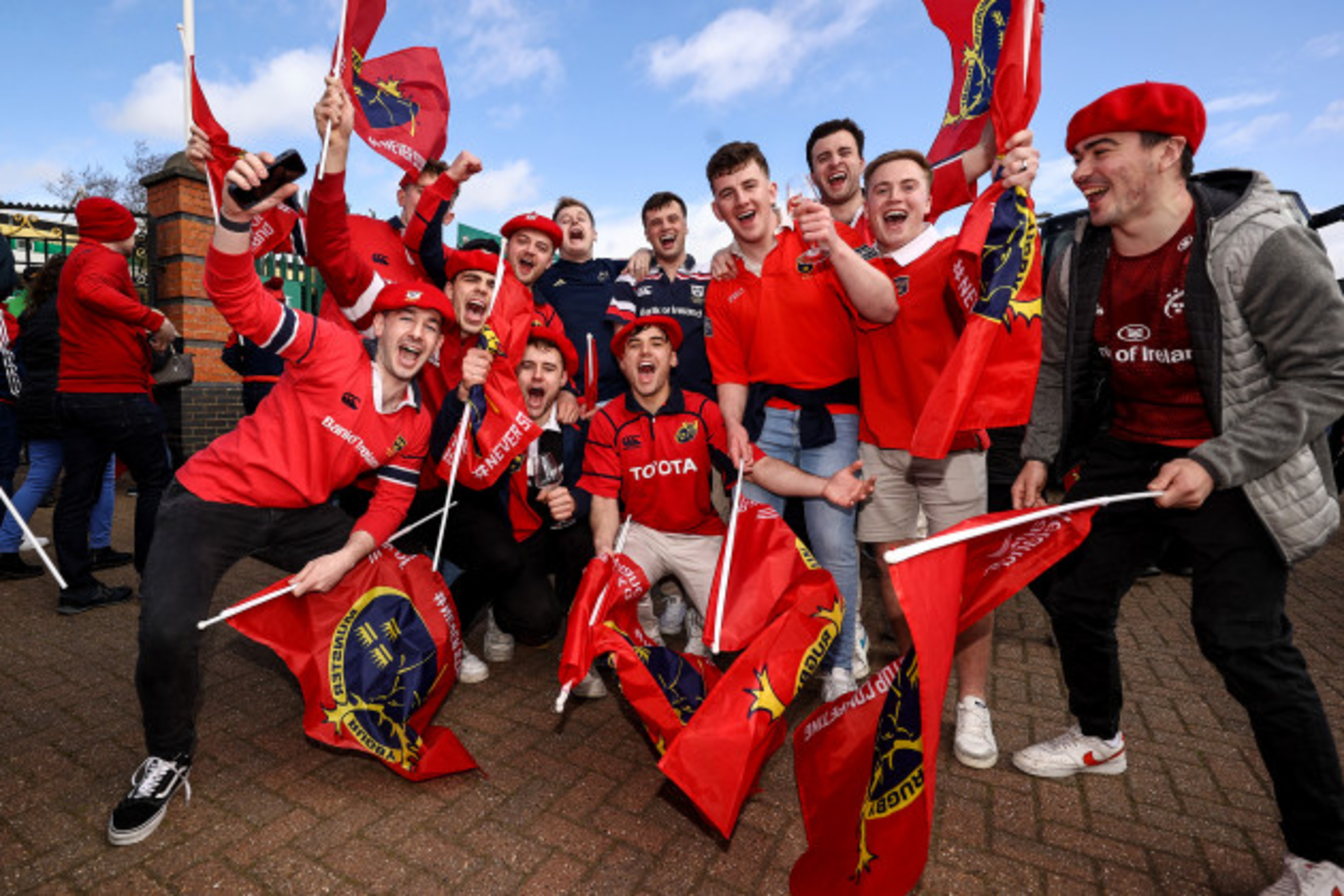 munster-fans-ahead-of-the-game