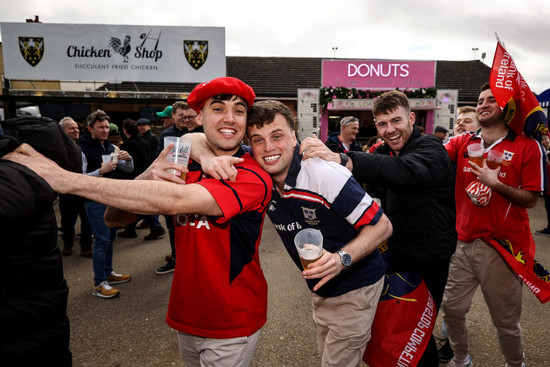 munster-fans-form-a-conga-line-ahead-of-the-game