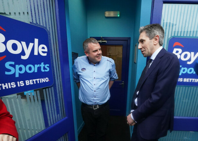 fine-gael-leader-simon-harris-right-canvasing-in-salthill-in-galway-ahead-of-the-82nd-fine-gael-ard-fheis-picture-date-friday-april-5-2024