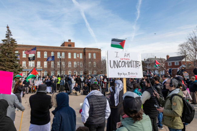 hamtramck-michigan-usa-25th-feb-2024-two-days-ahead-of-michigans-presidential-primary-election-a-rally-in-this-heavily-arab-american-city-urges-a-vote-for-uncommitted-instead-of-for-joe-biden