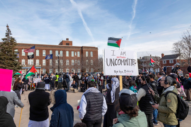 hamtramck-michigan-usa-25th-feb-2024-two-days-ahead-of-michigans-presidential-primary-election-a-rally-in-this-heavily-arab-american-city-urges-a-vote-for-uncommitted-instead-of-for-joe-biden