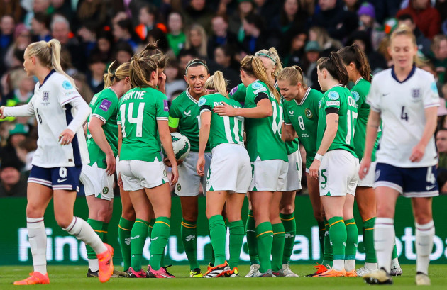 ireland-regroup-after-conceding-a-second-goal