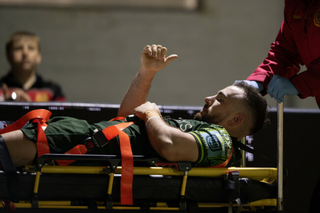 jj-hanrahan-is-stretchered-off