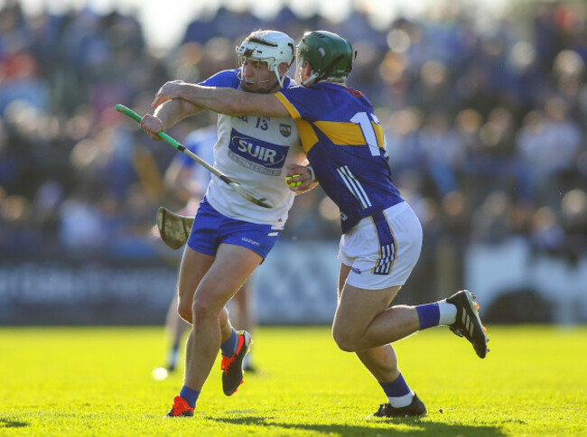 cathal-barrett-tackles-dessie-hutchinson