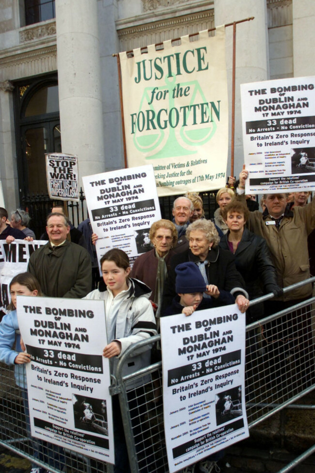 members-of-justice-for-the-forgotten-protesting-outside-dublin-castle-during-a-meeting-of-the-british-irish-council-with-british-prime-minister-tony-blair-the-group-is-demanding-that-britain-s