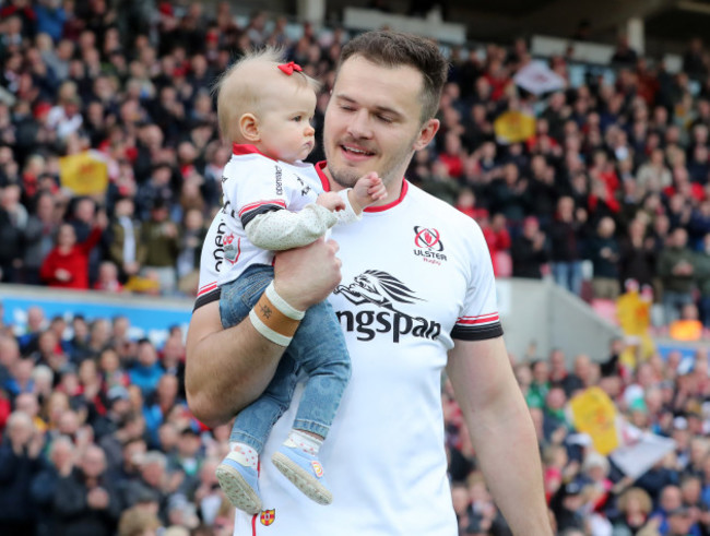 jacob-stockdale-takes-to-the-field-for-his-100th-ulster-cap-with-his-daughter-phoebe