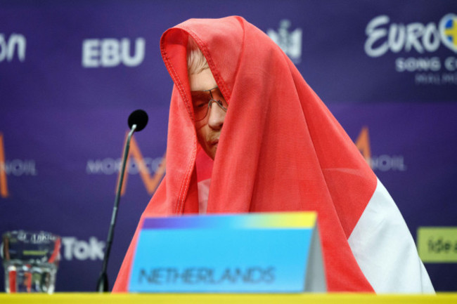 joost-klein-representing-the-netherlands-gestures-during-a-press-conference-after-the-second-semi-final-of-the-eurovision-song-contest-at-the-malmo-arena-in-malmo-sweden-thursday-may-9-2024-ho