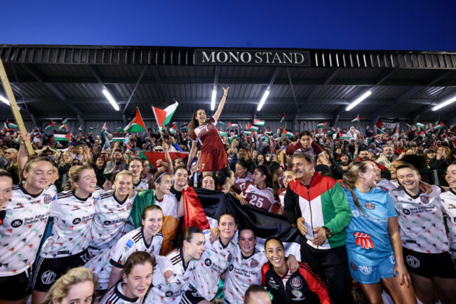 both-teams-celebrate-in-front-of-the-mono-stand-after-palestine-win-at-dalymount-park