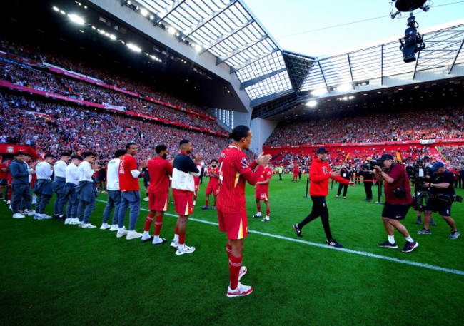 liverpool-players-give-manager-jurgen-klopp-a-guard-of-honour-at-the-end-of-the-premier-league-match-and-his-final-game-in-charge-at-anfield-liverpool-picture-date-sunday-may-19-2024