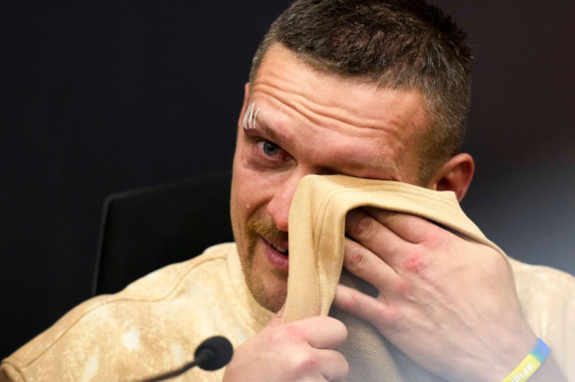 ukraines-oleksandr-usyk-cries-as-he-talks-about-his-father-during-a-news-conference-following-his-victory-over-britains-tyson-fury-in-their-undisputed-heavyweight-championship-boxing-fight-at-the-ki