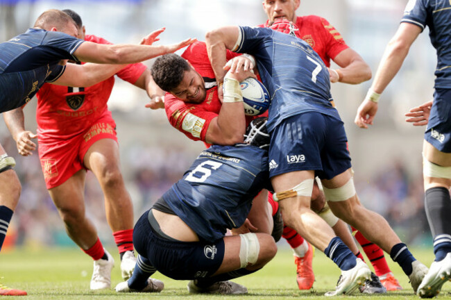 emmanuel-meafou-is-tackled-by-caelan-doris-and-josh-van-der-flier