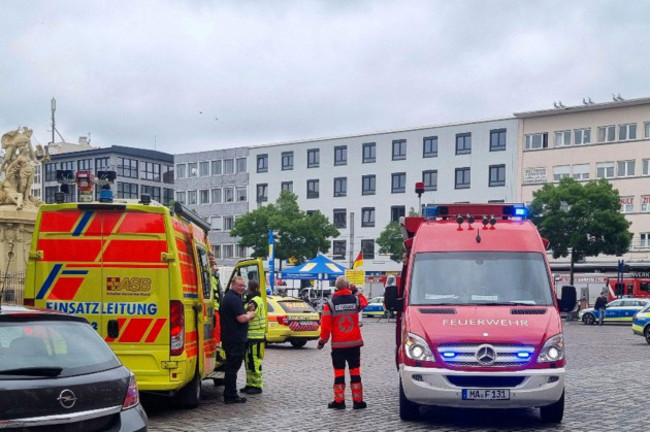 police-and-firefighters-are-deployed-following-an-incident-on-mannheims-market-square-germany-friday-may-31-2024-an-assailant-with-a-knife-attacked-and-wounded-several-people-in-a-square-in-the