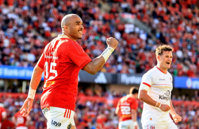 simon-zebo-celebrates