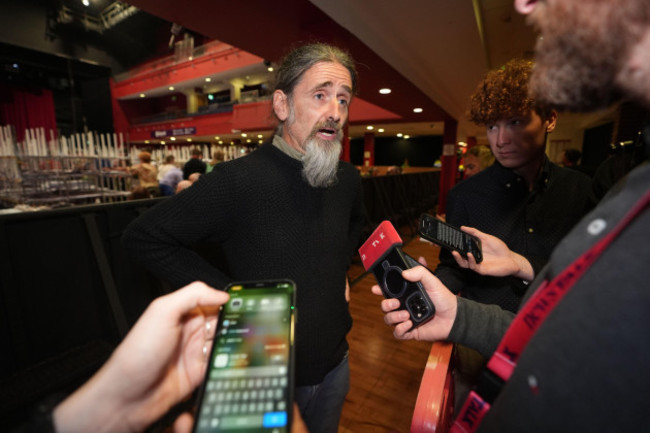 candidate-luke-ming-flanagan-speaking-to-the-media-as-counting-continues-at-tf-royal-theatre-in-castlebar-for-the-midlands-north-west-constituency-in-the-european-elections-picture-date-sunday-jun