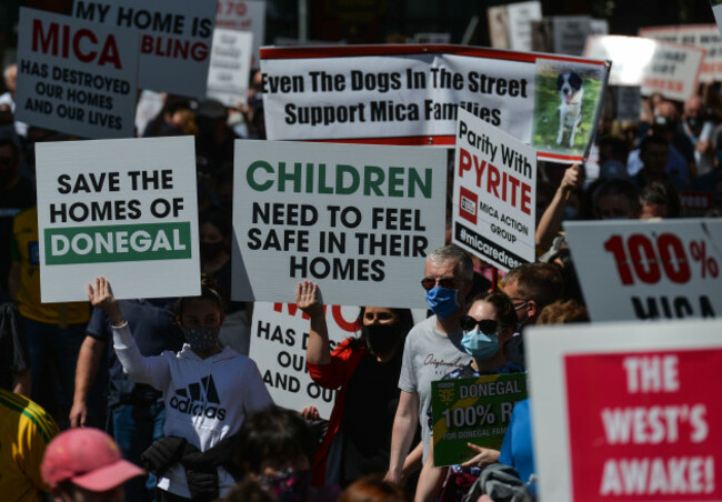 protesters-during-a-rally-in-dublin-city-center-demanding-a-100-compensation-scheme-for-homes-and-properties-affected-by-mica-contaminated-bricks-on-tuesday-15-june-2021-in-dublin-ireland-photo