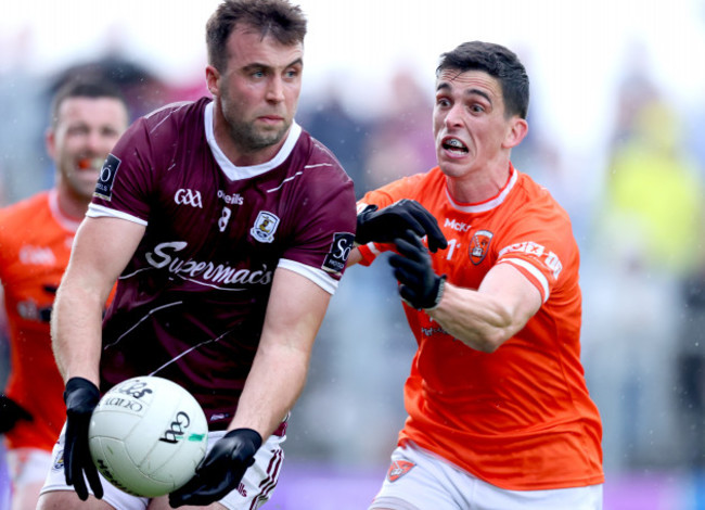 paul-conroy-is-tackled-by-rory-grugan