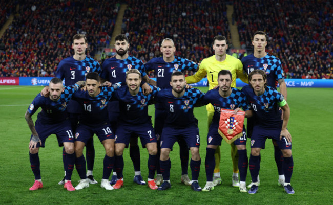 cardiff-uk-15th-oct-2023-croatia-team-group-photograph-during-the-uefa-european-championship-qualifying-match-at-the-cardiff-city-stadium-cardiff-picture-credit-should-read-darren-staplessport