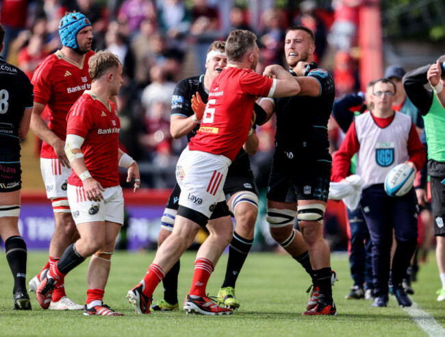 tempers-flare-between-peter-omahony-and-matt-fagerson