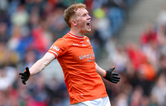 conor-turbitt-celebrates-scoring-his-sides-second-goal