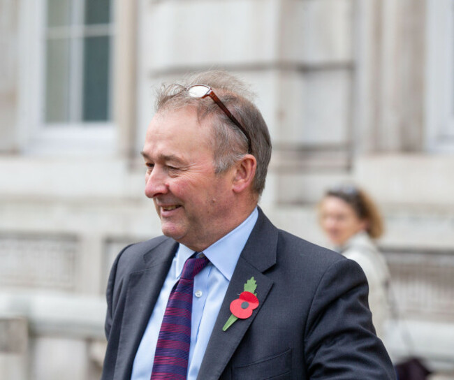 london-uk-31st-oct-2023-simon-hart-mp-chief-whip-is-seen-walking-in-whitehall-credit-richard-lincolnalamy-live-news