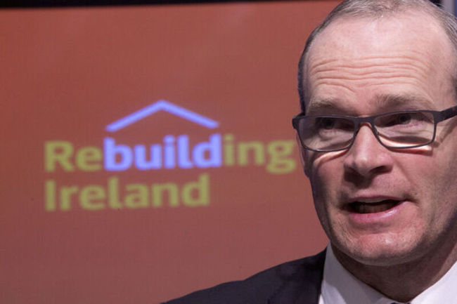 SIMON COVENEY RESIGNS_90436378_90702416