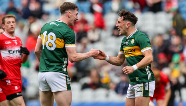 cillian-burke-and-paudie-clifford-celebrate-after-the-game
