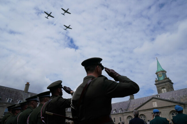 a-flypast-during-the-national-day-of-commemoration-ceremony-held-to-honour-all-irishmen-and-irishwomen-who-died-in-past-wars-or-on-service-with-the-united-nations-at-royal-hospital-kilmainham-in-dub