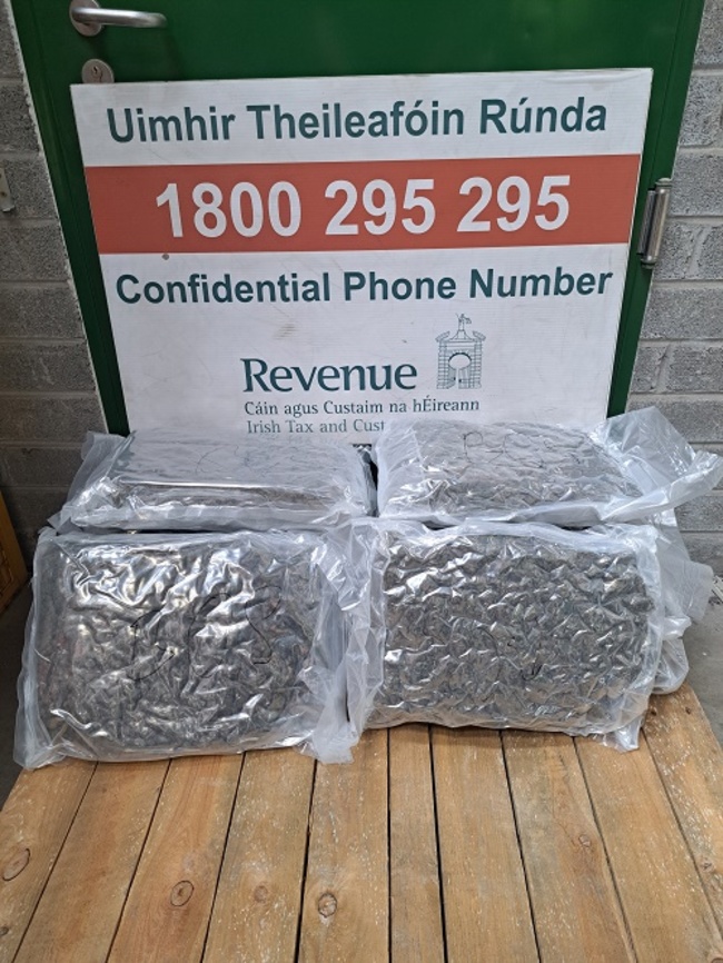 Photo 2 Herbal cannabis worth €208800 seized in Athlone week beginning 08 July 2024