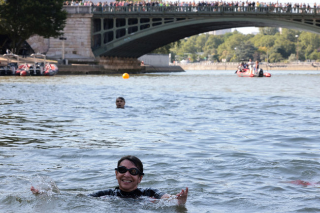 paris-mayor-anne-hidalgo-swims-in-the-seine-river-wednesday-july-17-2024-in-paris-after-months-of-anticipation-paris-mayor-anne-hidalgo-took-a-dip-in-the-seine-river-on-wednesday-fulfilling-a-pr