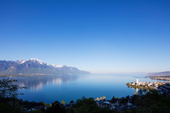 lake-geneva-lac-leman-montreux-vaud-switzerland