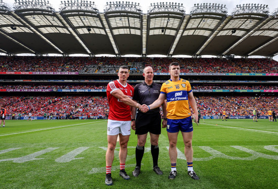 sean-odonoghue-johnny-murphy-and-tony-kelly-during-the-coin-toss