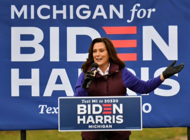 troy-michigan-usa-25th-oct-2020-michigan-gov-gretchen-whitmer-speaks-before-democratic-vice-presidential-candidate-sen-kamala-harris-d-ca-at-the-canvass-kickoff-event-at-the-troy-community-ce