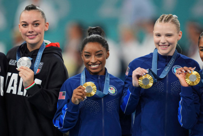 july-30-2024-simone-biles-united-states-wins-gold-on-day-4-of-the-olympic-games-at-bercy-arena-paris-france-ulrik-pedersencsm-credit-image-ulrik-pedersencal-sport-media-cal-sport-m